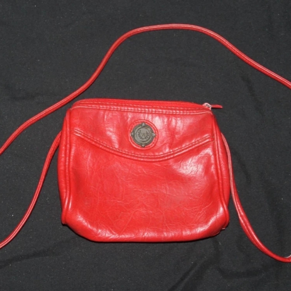 Vintage VR Classic Small Red Leather Crossbody Purse